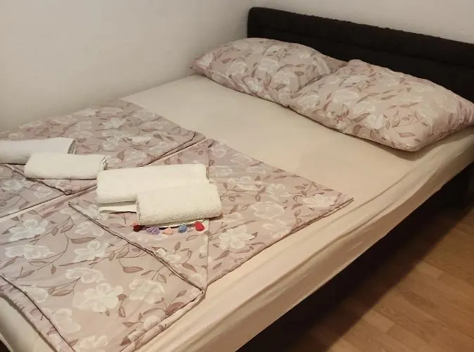 Διαμέρισμα Family-friendly With Swimming Pool - Stosici, Zadar - 21450 Rtina
